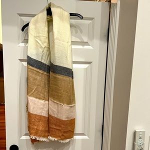 NWT - never used Old Navy oversized scarf - one size - 100% acrylic